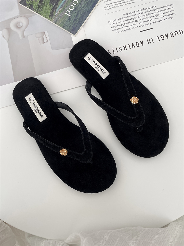 Korean Style Flat Suede Flip Flops for Women 2025 New Summer Beach Sandals - Image 2